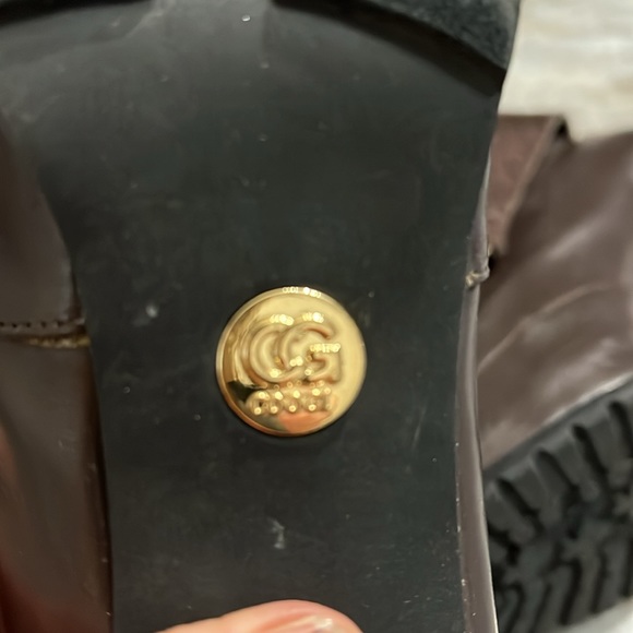 COOGI Booties - Picture 5 of 11